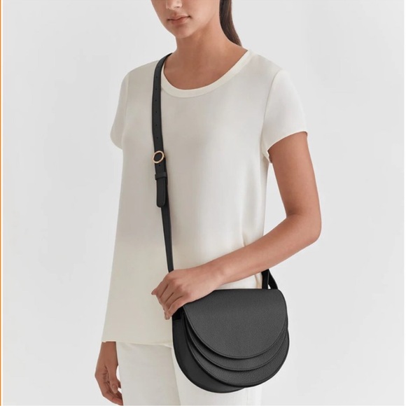 NWT Cuyana Double Moon Saddle Bag Black Pebbled Leather - Picture 15 of 15